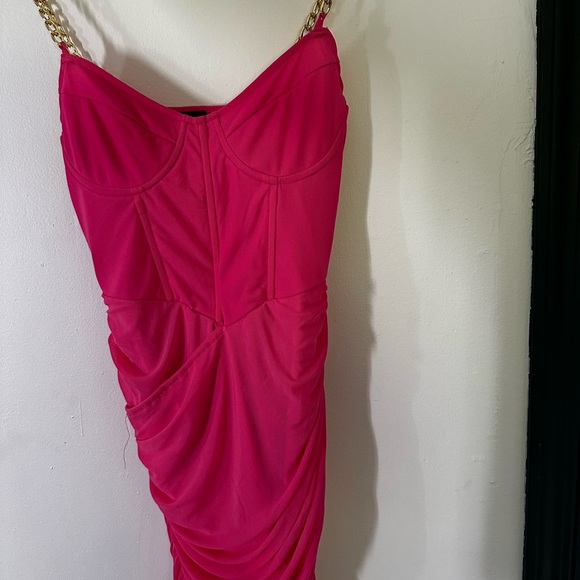 Never worn! PrettyLittleThing “Hot Pink Corset Chain Strap Bodycon Dress” Size 4 - Picture 2 of 3